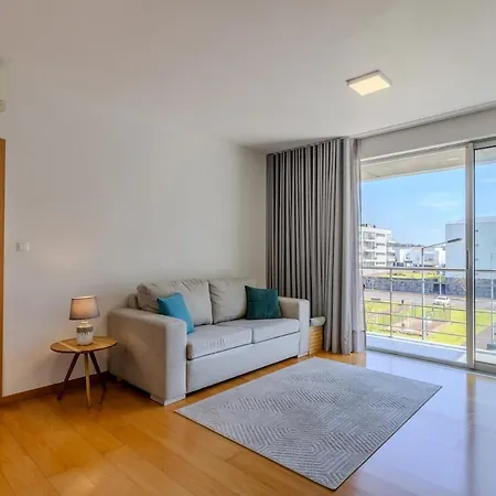 Cozy Paim Flat - Quiet Center Ponta Delgada